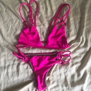 Acacia swimwear guava pop set